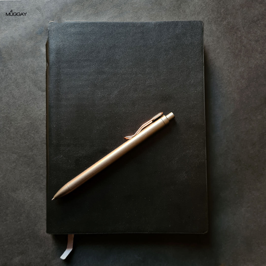 Customizable Journal with Pen