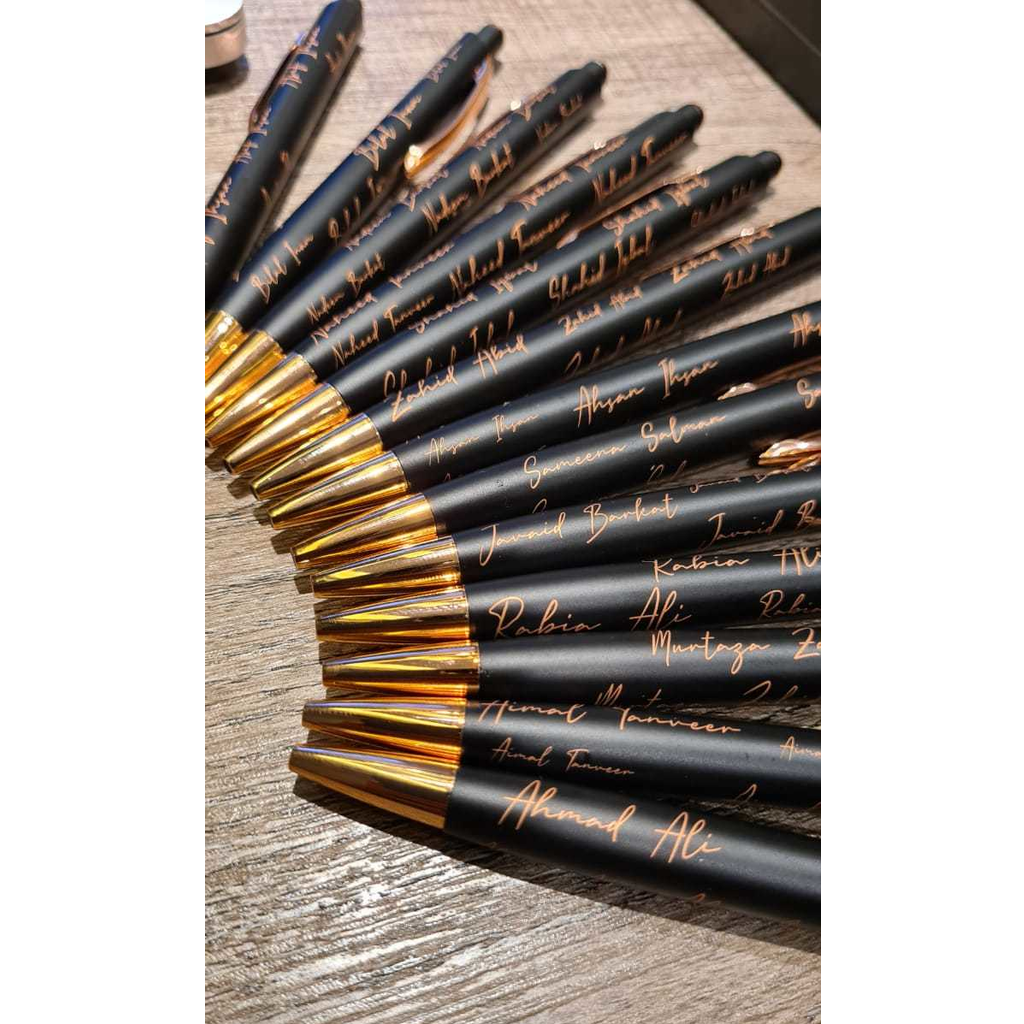 Messy Gold Pen - add your name / Nikkah date Messy Gold Pen - add your name / Nikkah date